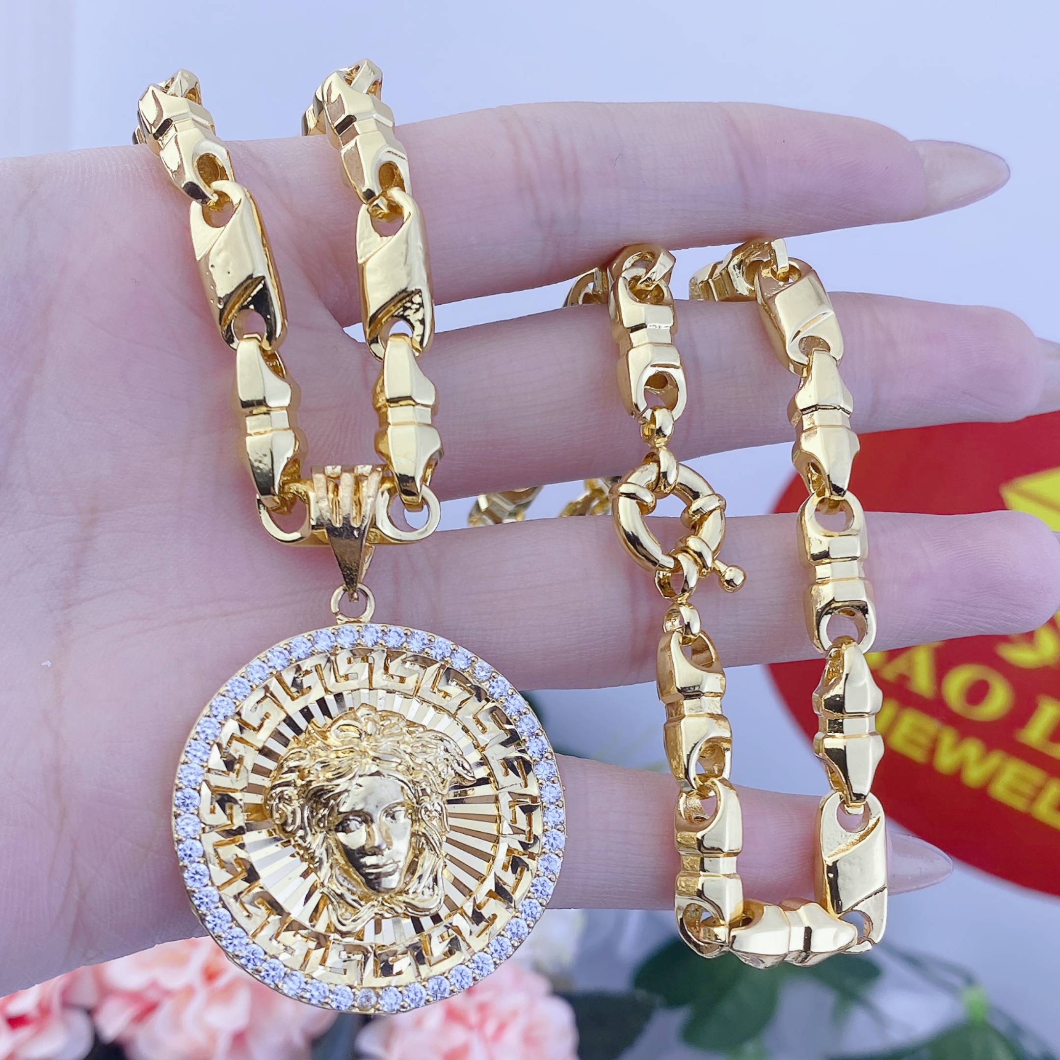 Dây chuyền nam bộ mặt VS tròn dây ống tròn khoá tròn 2 Bộ Mặt Vs Tròn Dây ống Tròn Khoá Tròn (5)