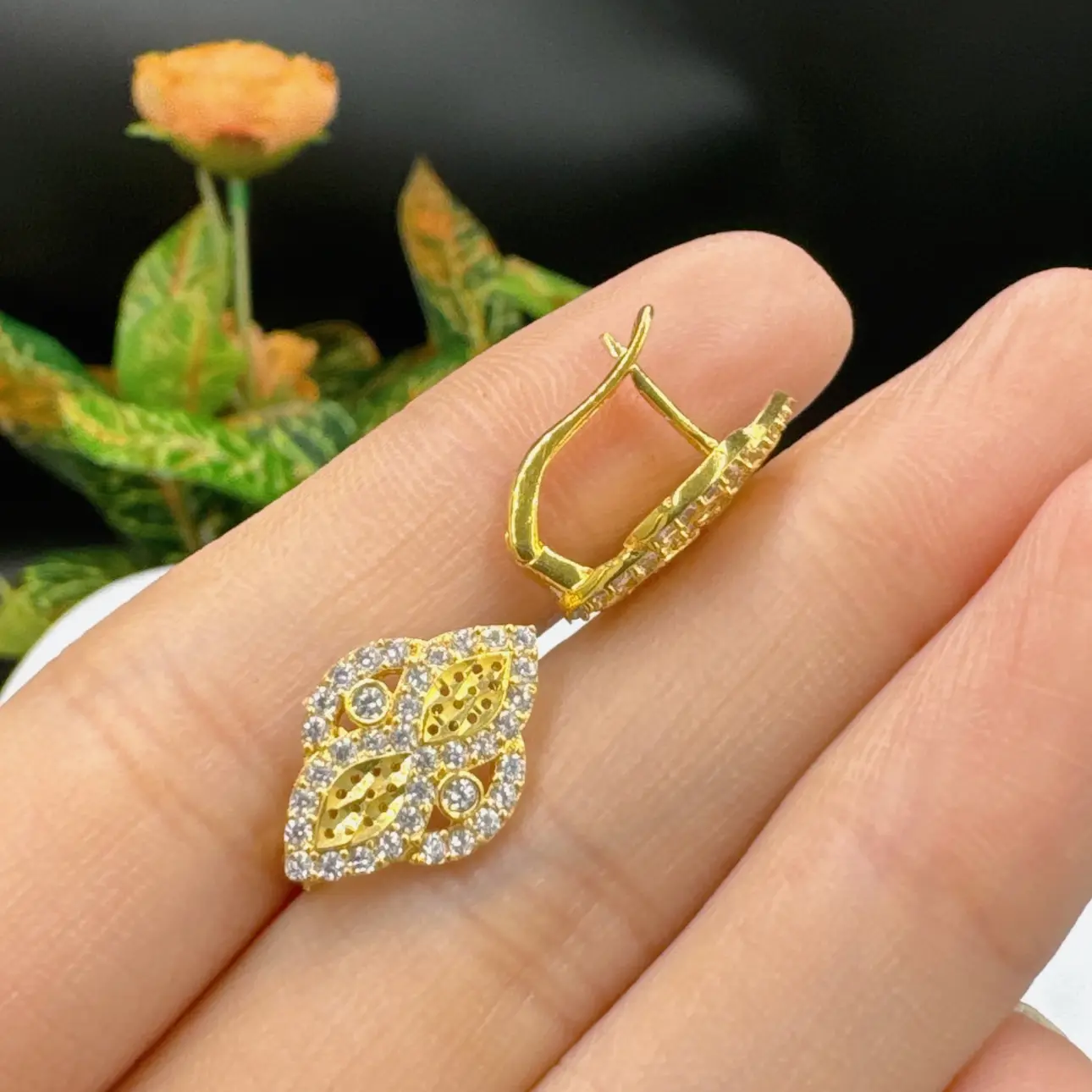 Bông tai hội BL02 4 Bông Tai Hội Bl02 (3)