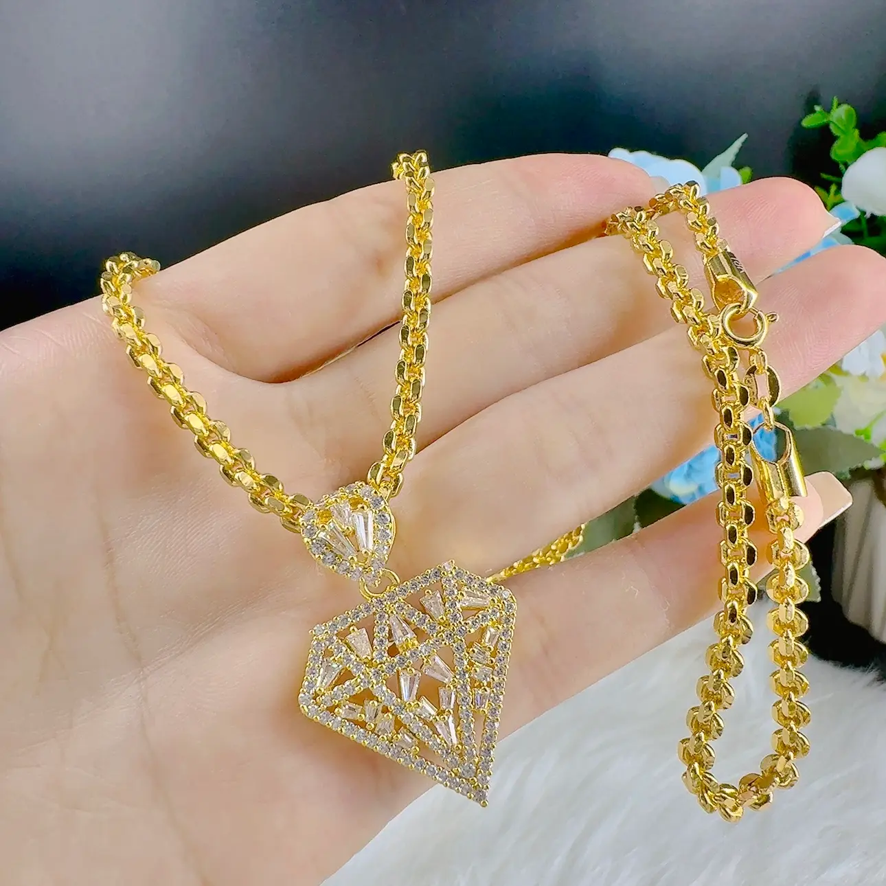 Dây chuyền nữ chữ công hàn quốc - mặt kim cương 2 DÂy ChuyỀn NỮ ChỮ CÔng HÀn QuỐc+mẶt Kim CƯƠng (4)