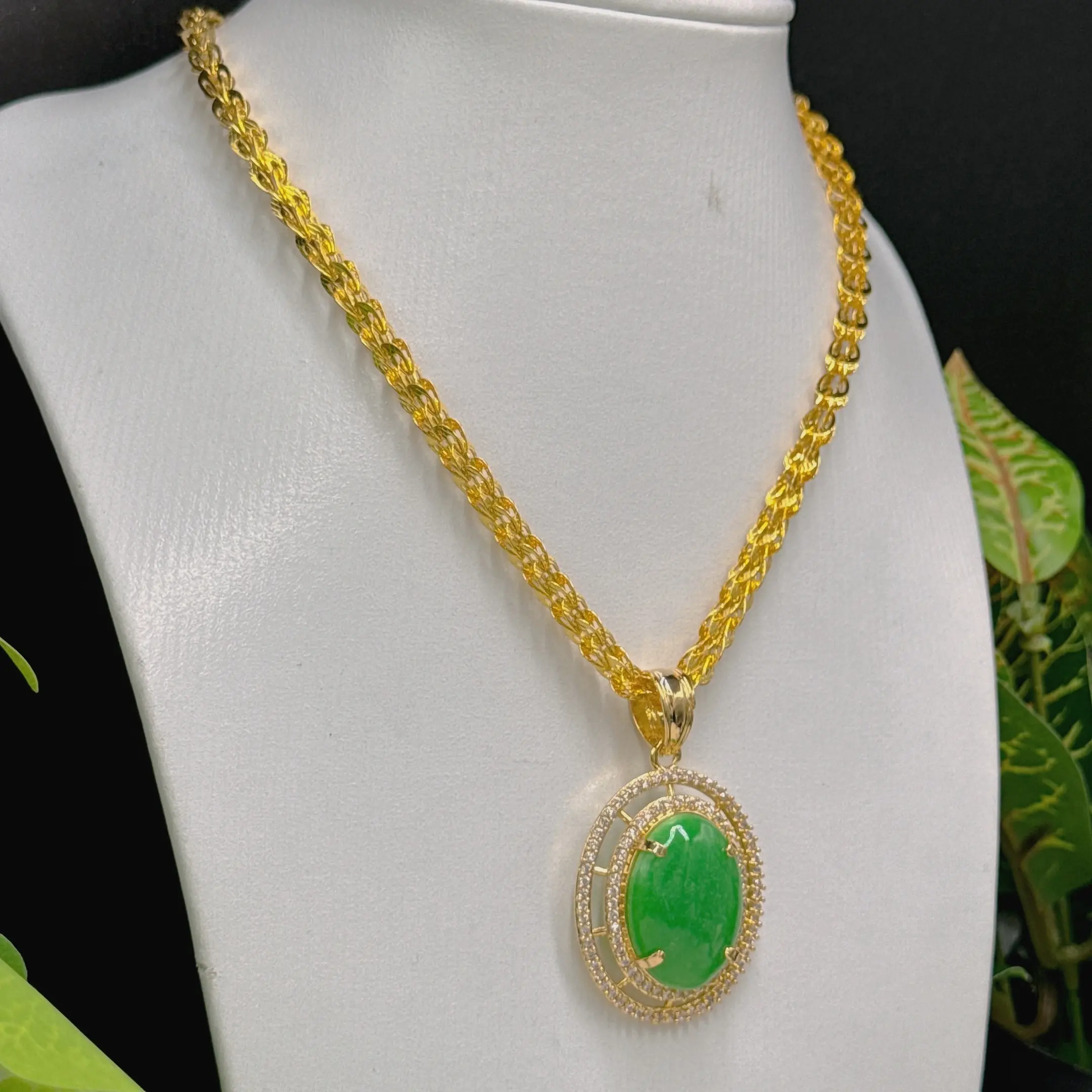 Dây phụng kèm mặt cẩm thạch 3 DÂy PhỤng KÈm MẶt CẨm ThẠch (4)