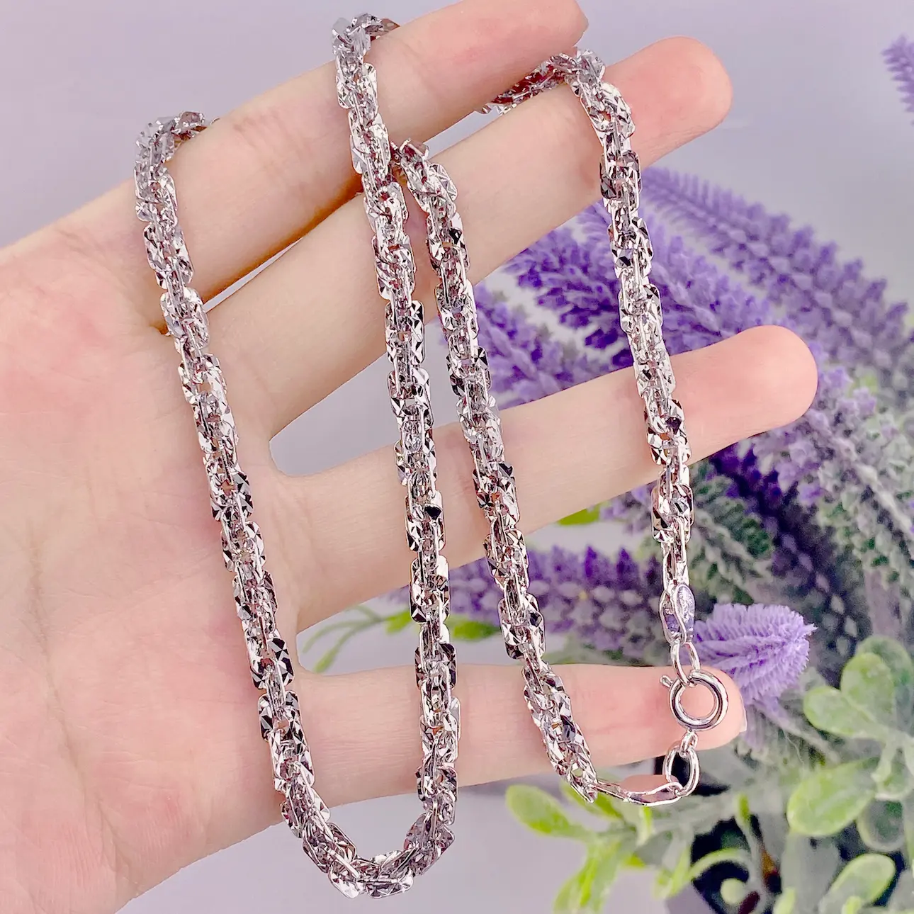 Dây xoắn vuông trắng 5 DÂy XoẮn VuÔng TrẮng (6)