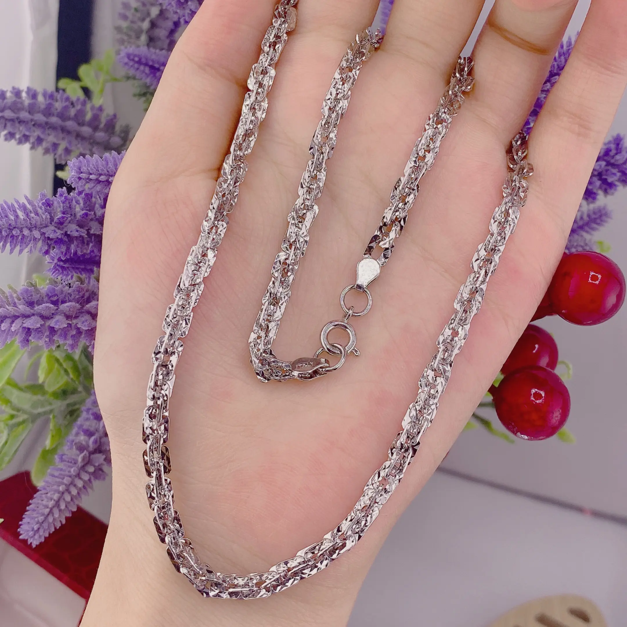 Dây xoắn vuông trắng 2 DÂy XoẮn VuÔng TrẮng (9)