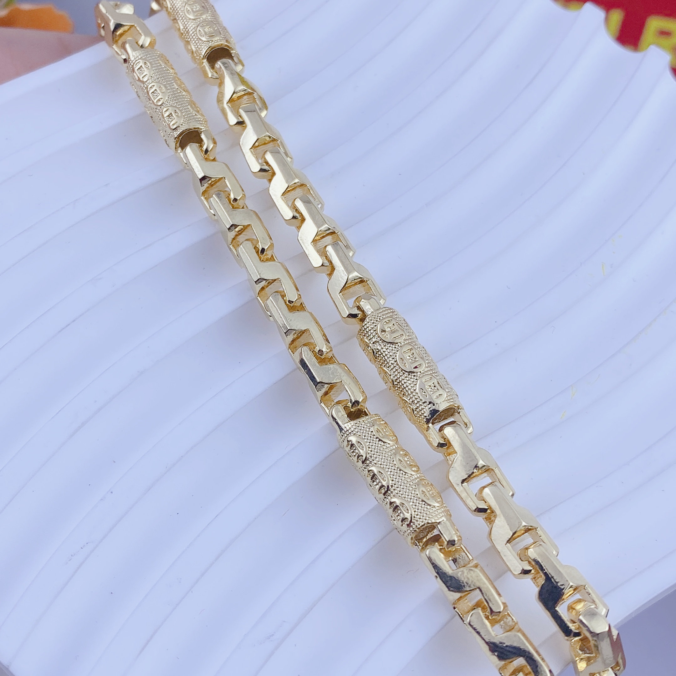 Dây kim tiền 1 lượng khoá hộp 3 Dây Kim Tiền 1 Lượng Khoá Hộp (3)