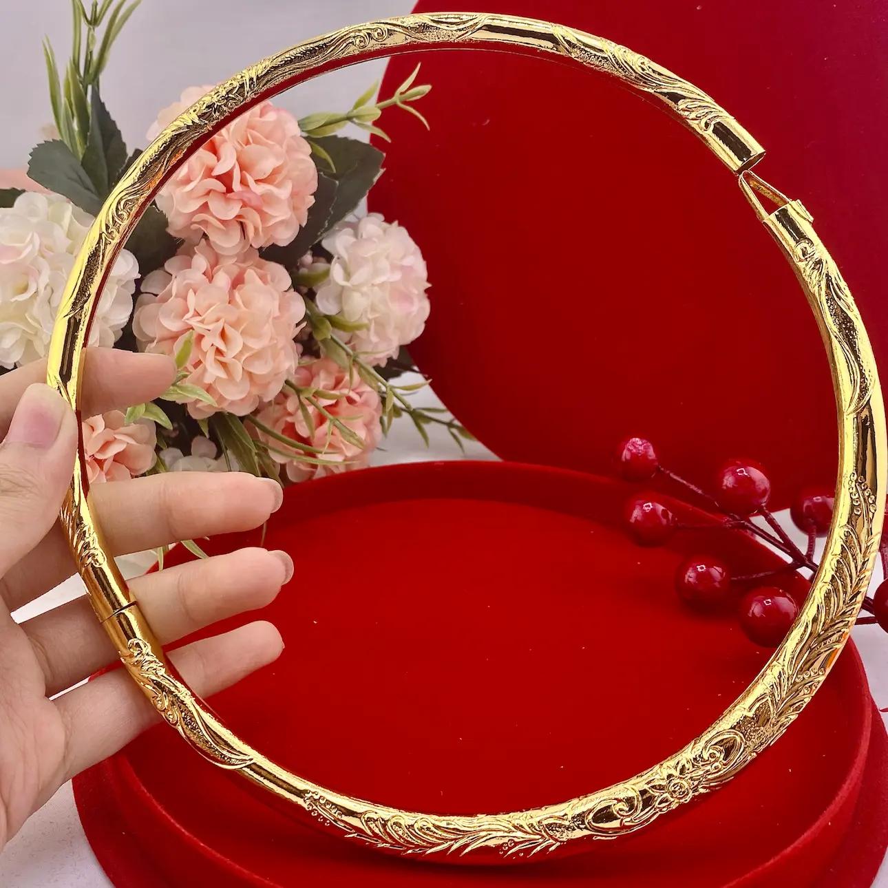 Kiềng cưới - hộp đỏ 2 KiỀng CƯỚi+hỘp ĐỎ (5)