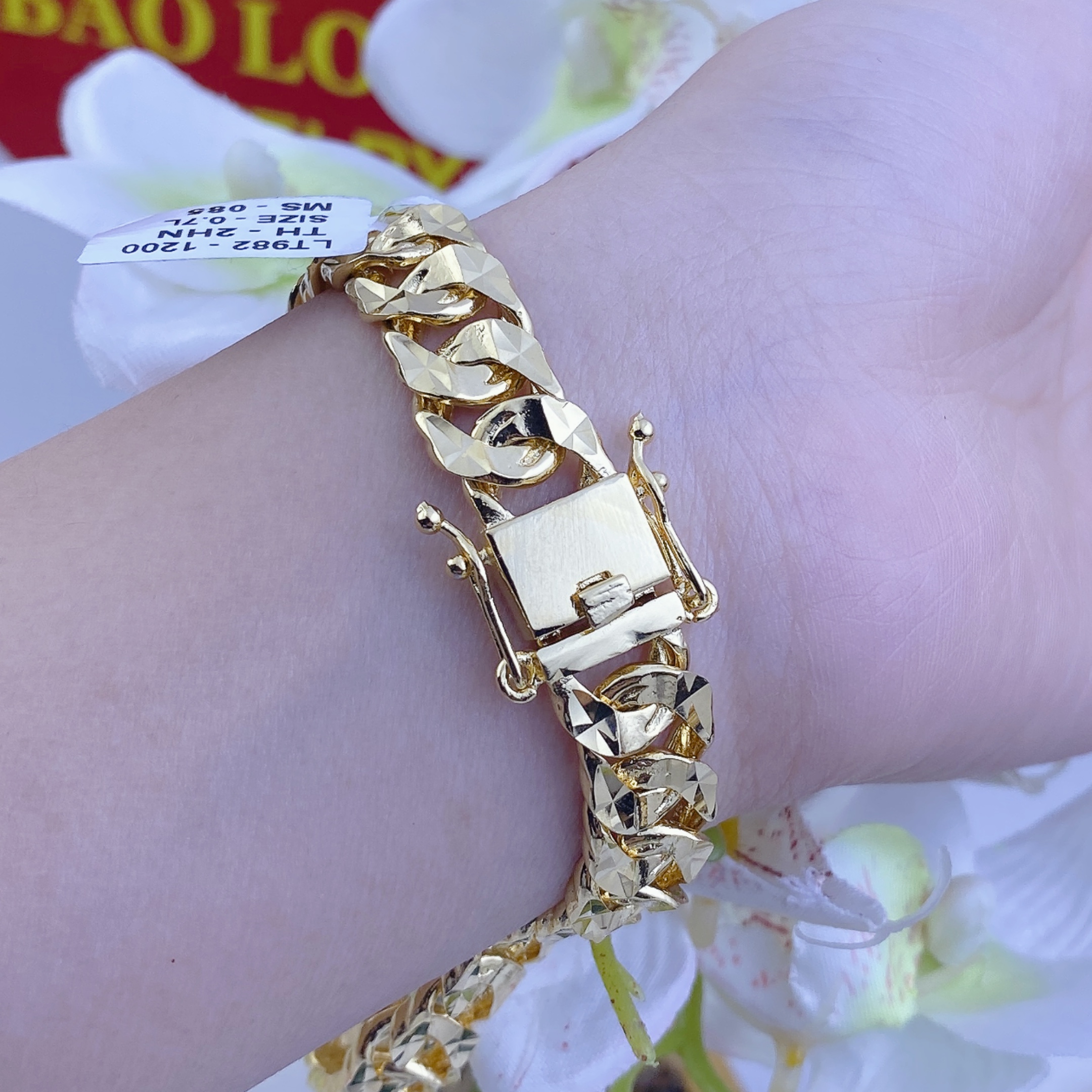 Lắc tay 5 chi khoá cài 2 bên 2 Lắc Tay 5 Chi Khoá Cài 2 Bên (5)