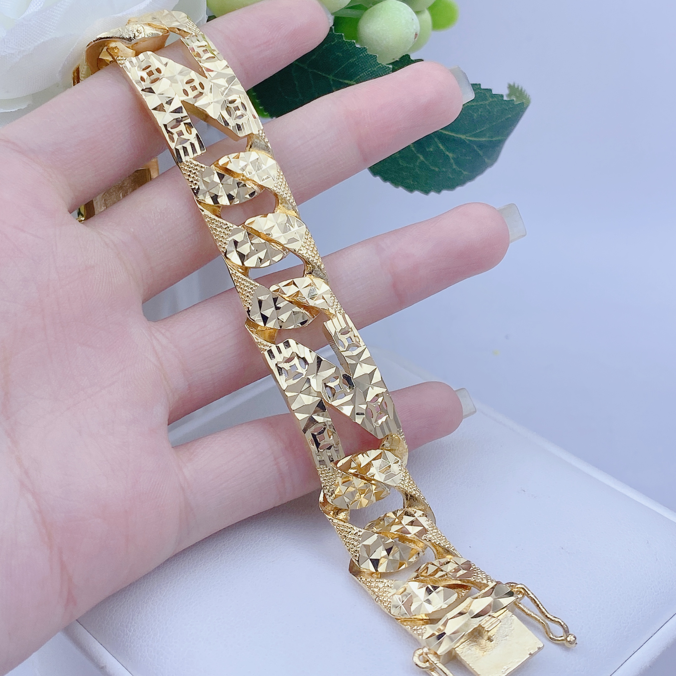 Lắc tay chữ N 1lương 4 Lắc Tay Chữ N 1lương (4)