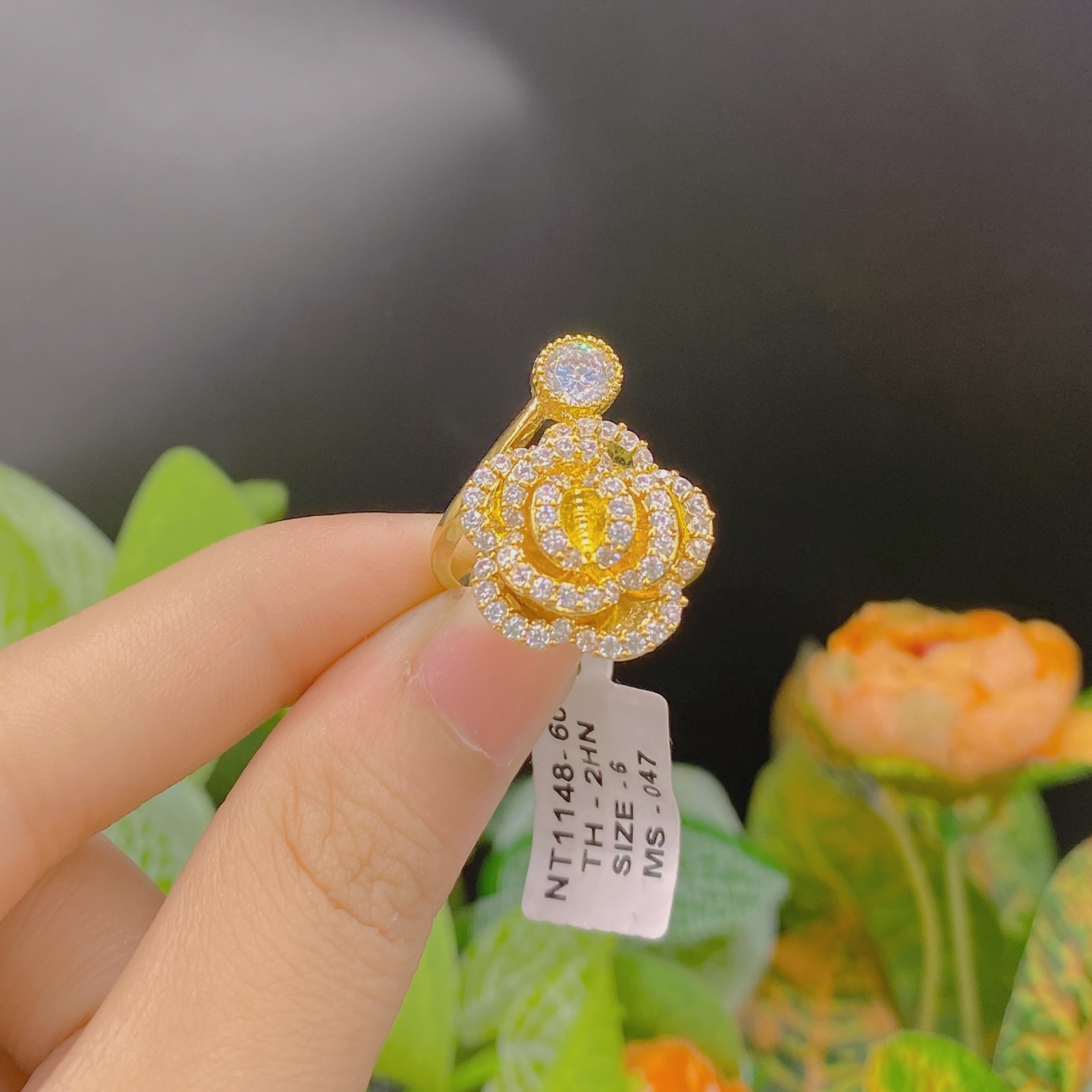 Nhẫn nữ hoa hồng có kí hiệu 5 NhẪn NỮ Hoa HỒng CÓ KÍ HiỆu (4)