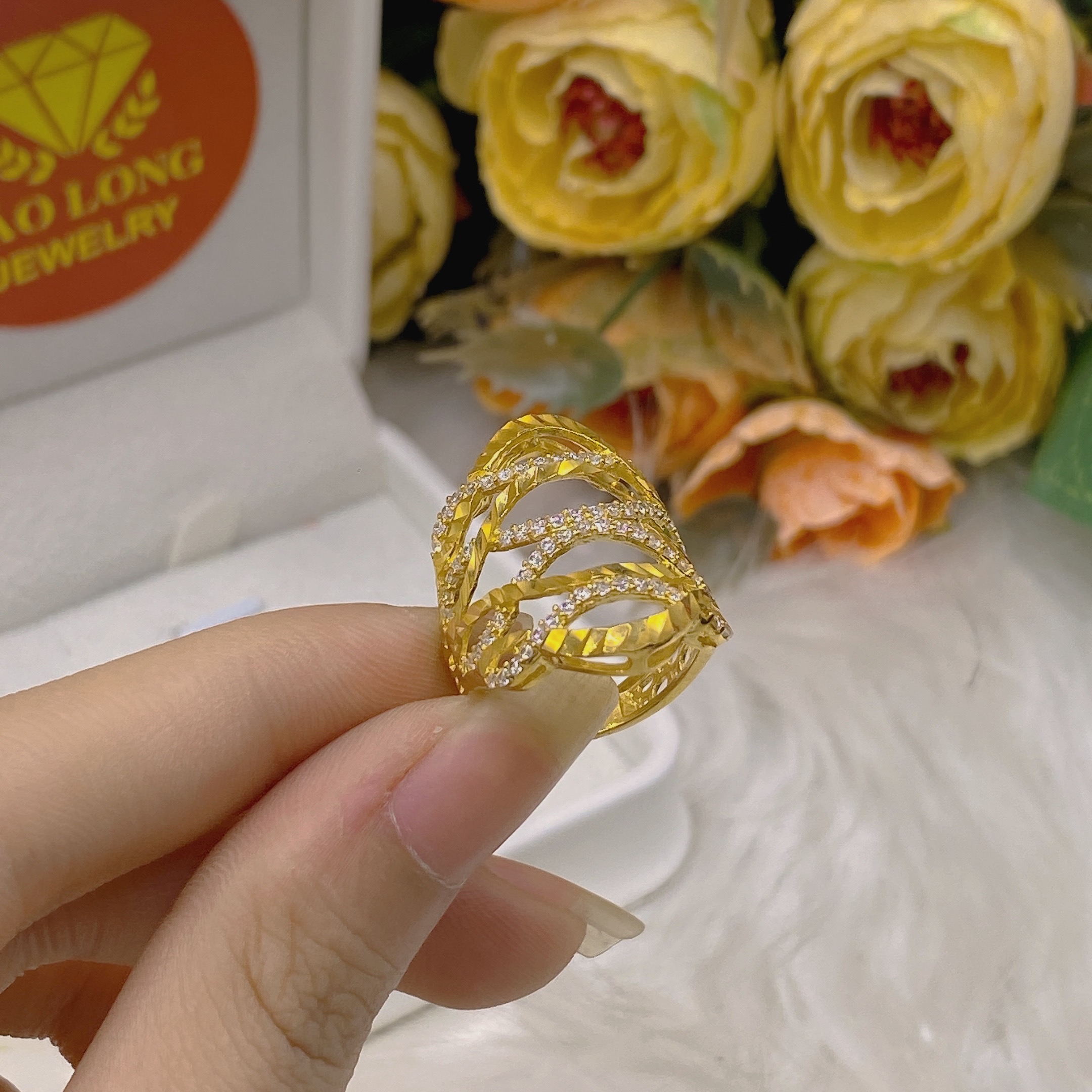 Nhẫn nữ hội sóng 4 NhẪn NỮ HỘi SÓng (6)