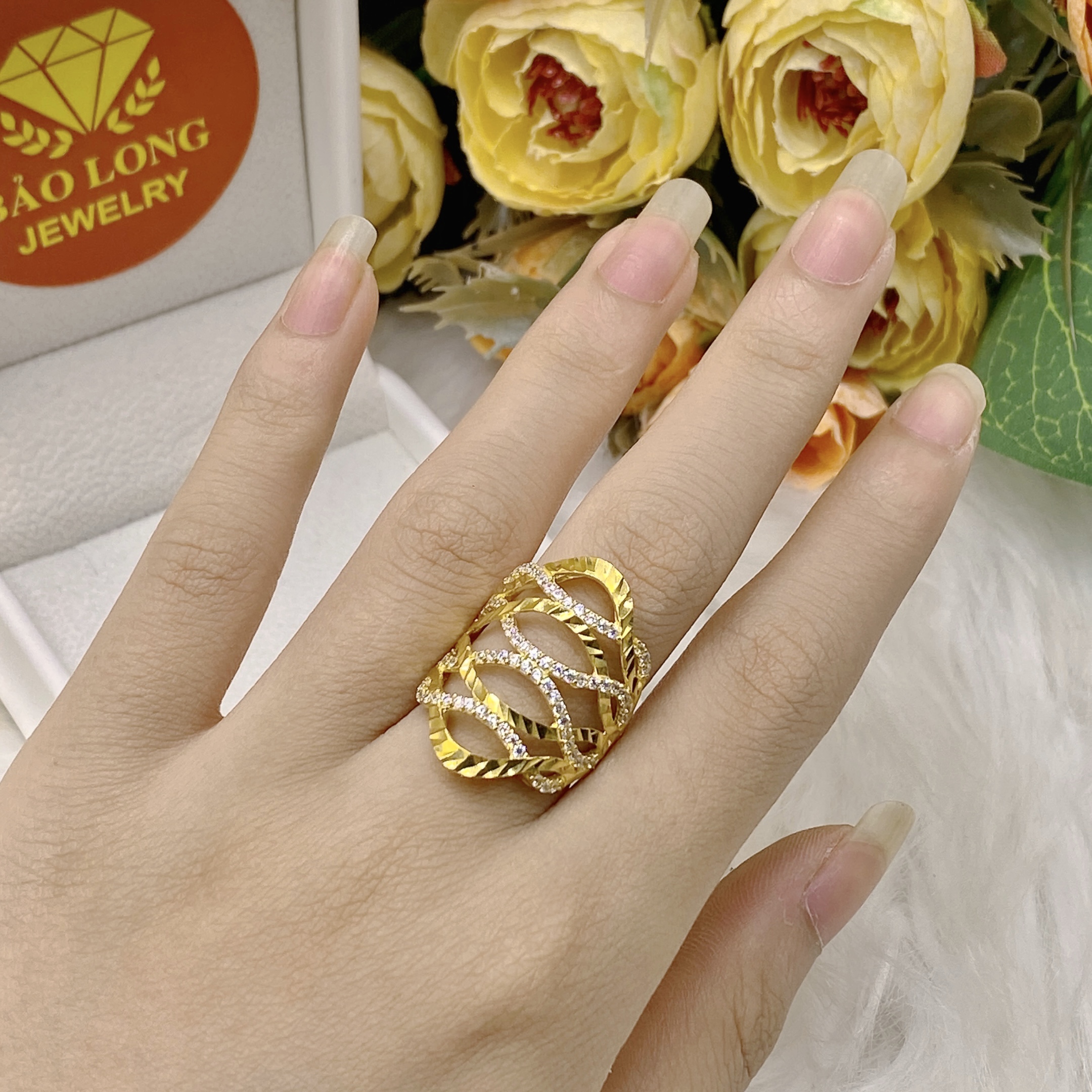 Nhẫn nữ hội sóng 3 NhẪn NỮ HỘi SÓng (7)