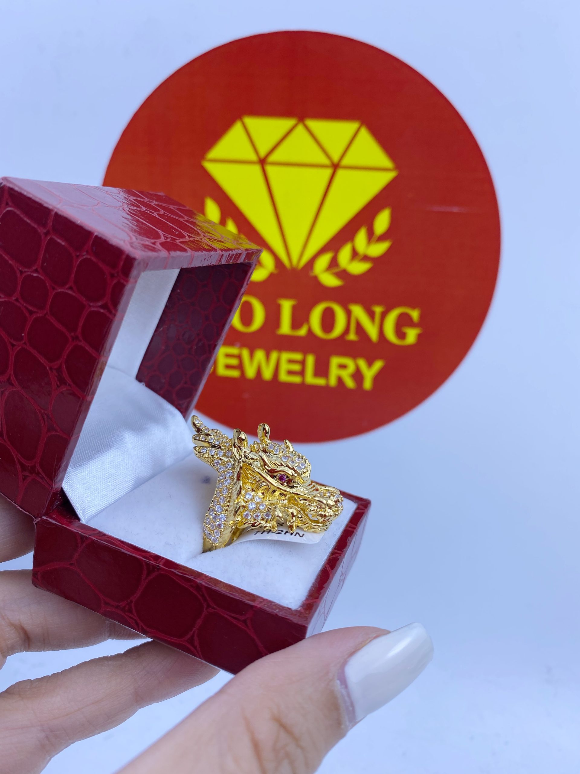 Nhẫn đầu rồng vip phun đá 4 Nhẫn đầu Rồng Vip Phun đá (1)