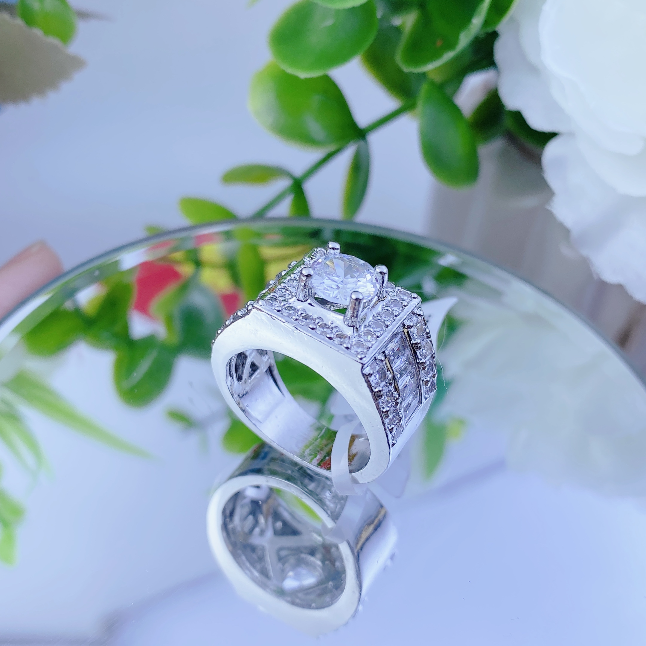 Nhẫn trắng BL01 5 Nhẫn Trắng Bl01 (2)