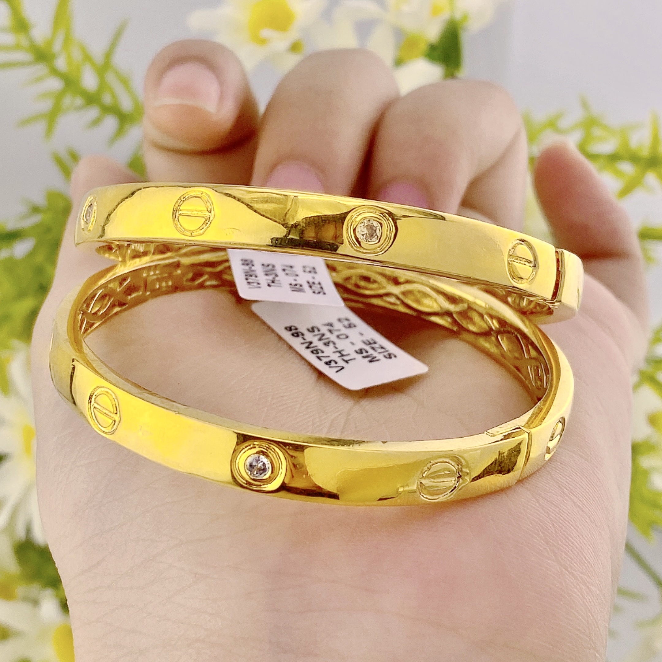 Vòng tay nữ Catier 1 VÒng Tay NỮ Catier (4)